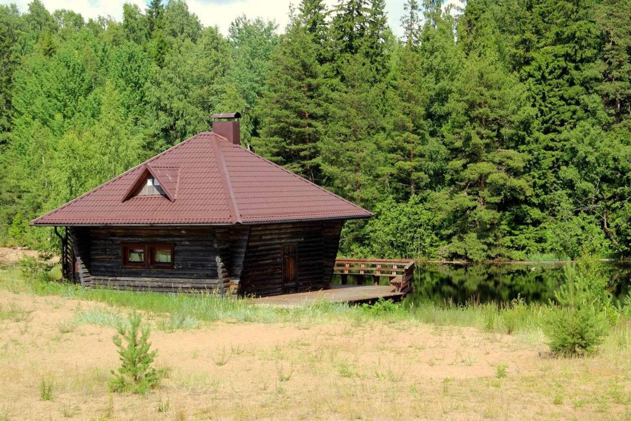 Obzhanka Countryside Hotel Bagian luar foto